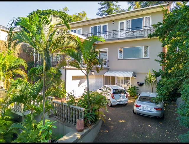 6 BEDROOM HOUSE FOR SALE IN GLENWOOD